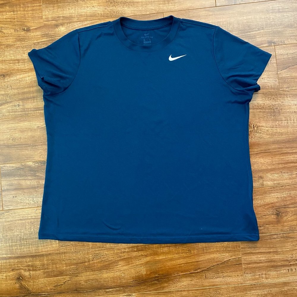Nike Dri-Fit T-Shirt